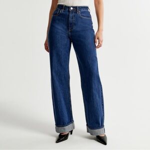 ABERCROMBIE Curve Love High Rise Loose Jean in Long